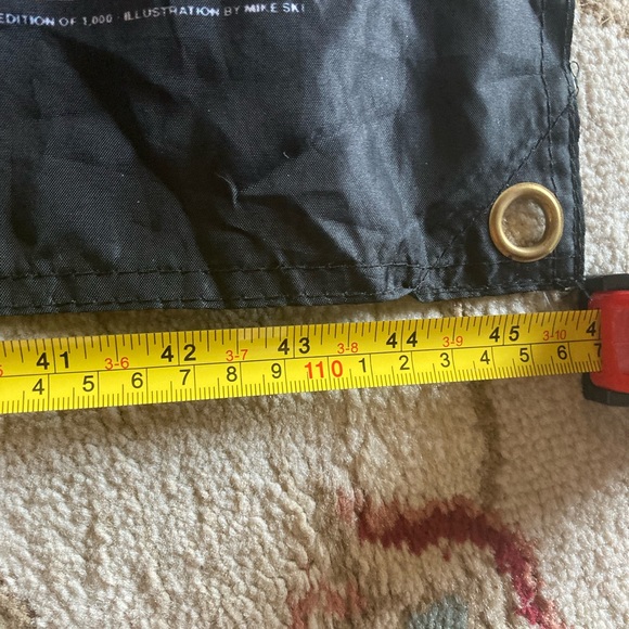 Defeater Flag - Picture 4 of 5